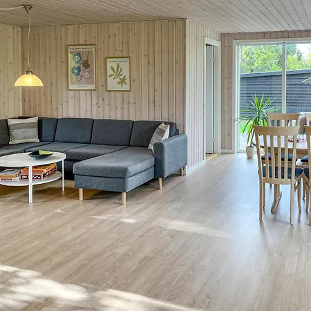 3 Bedroom Gorgeous In Nyaraló