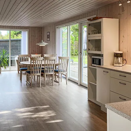 3 Bedroom Gorgeous In *