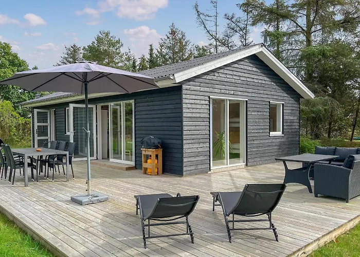 3 Bedroom Gorgeous In Сasa de vacaciones *