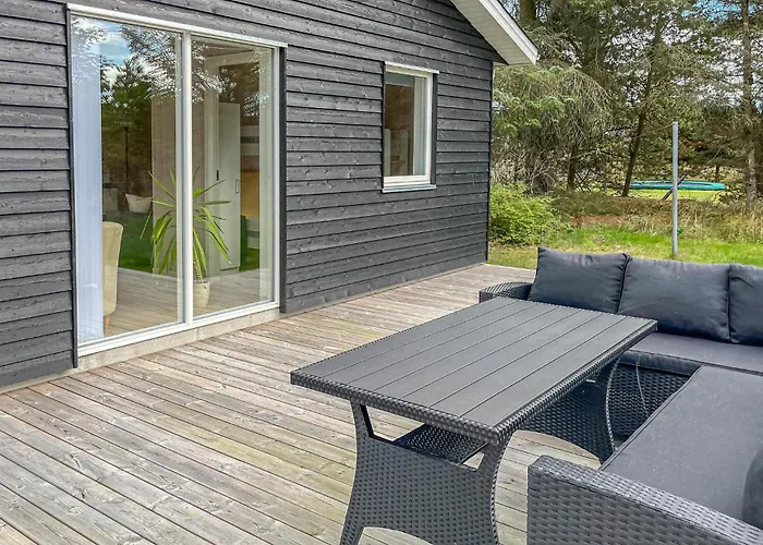 3 Bedroom Gorgeous In Сasa de vacaciones *